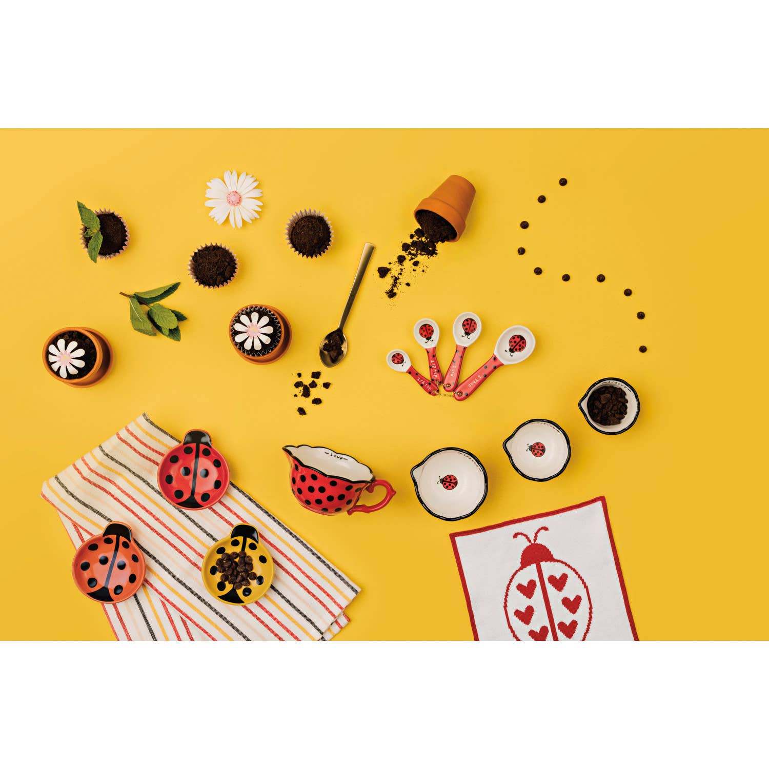 Ladybugs Measuring Cups Set of 4