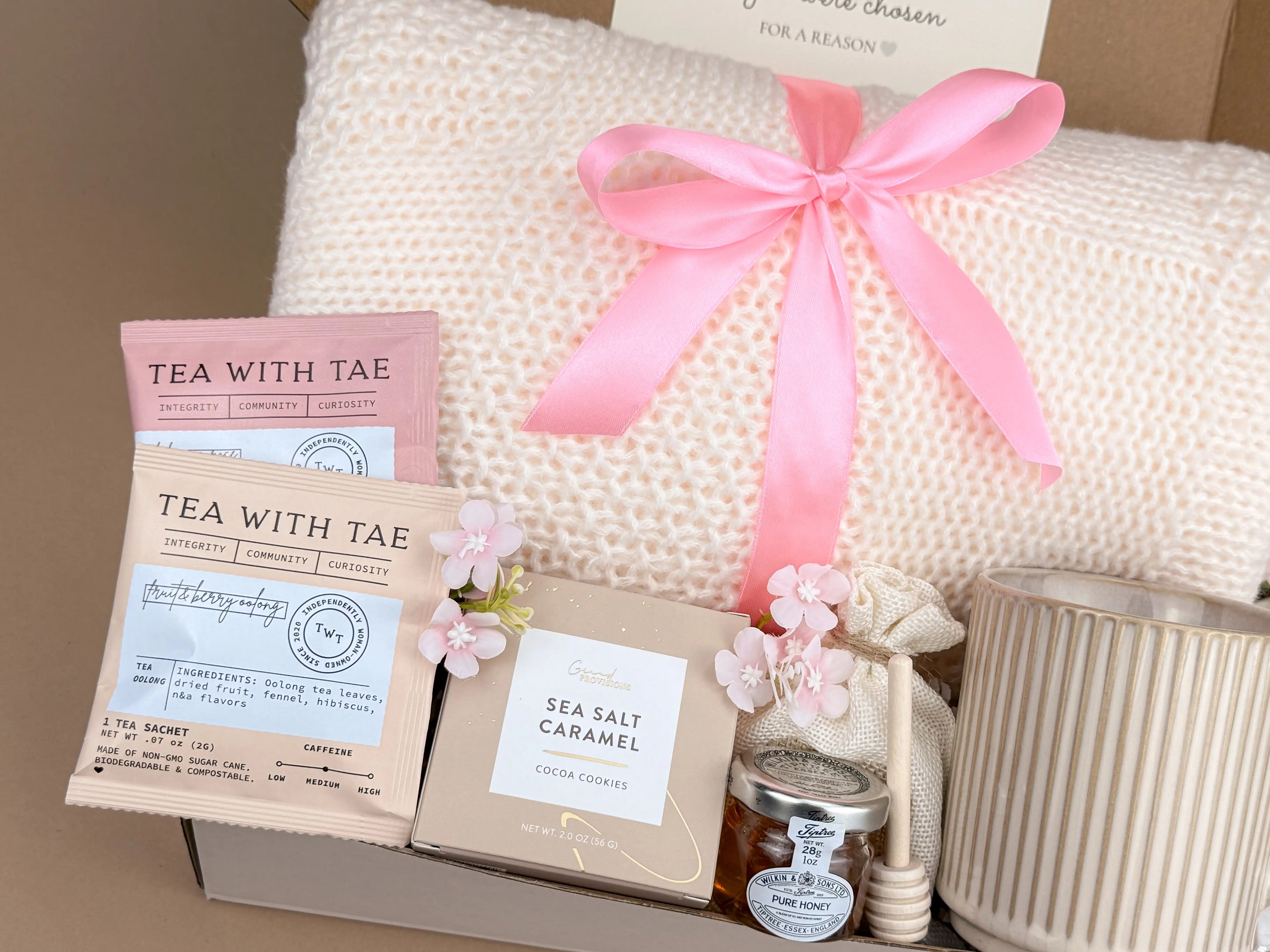 Luxury Birthday Gift Basket for Mom