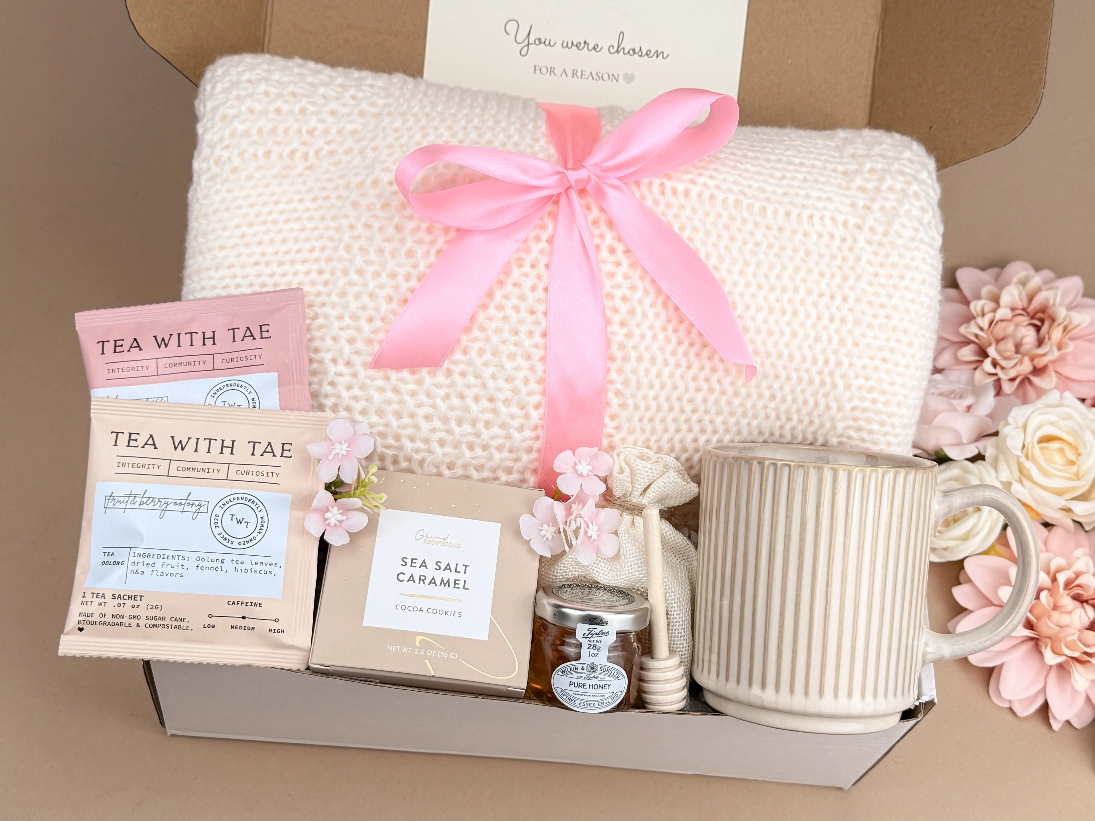 Luxury Birthday Gift Basket for Mom