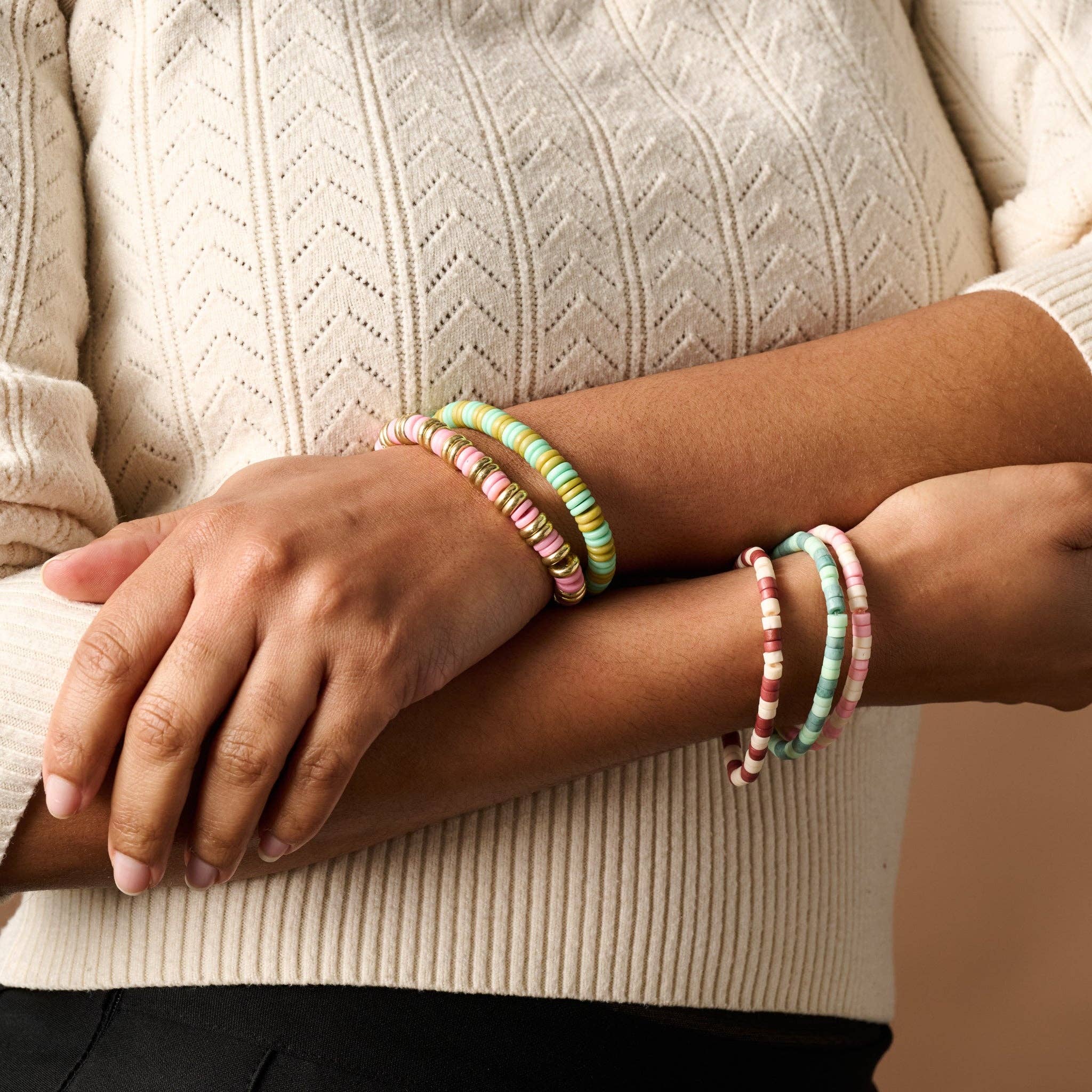 Khet Bead Bracelet - Light Green+Olive